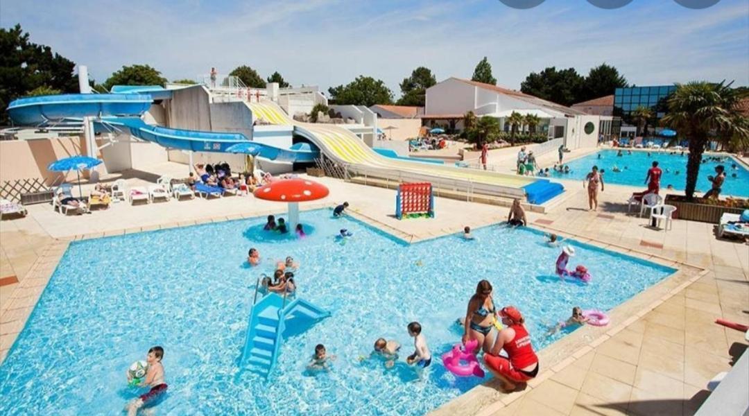 Camping Les Bois Mobil Home Grand Luxe 3Ch 2Sdb Saint-Jean-de-Monts Exteriér fotografie